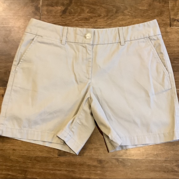 LOFT Pants - Loft Women’s Khaki Shorts
